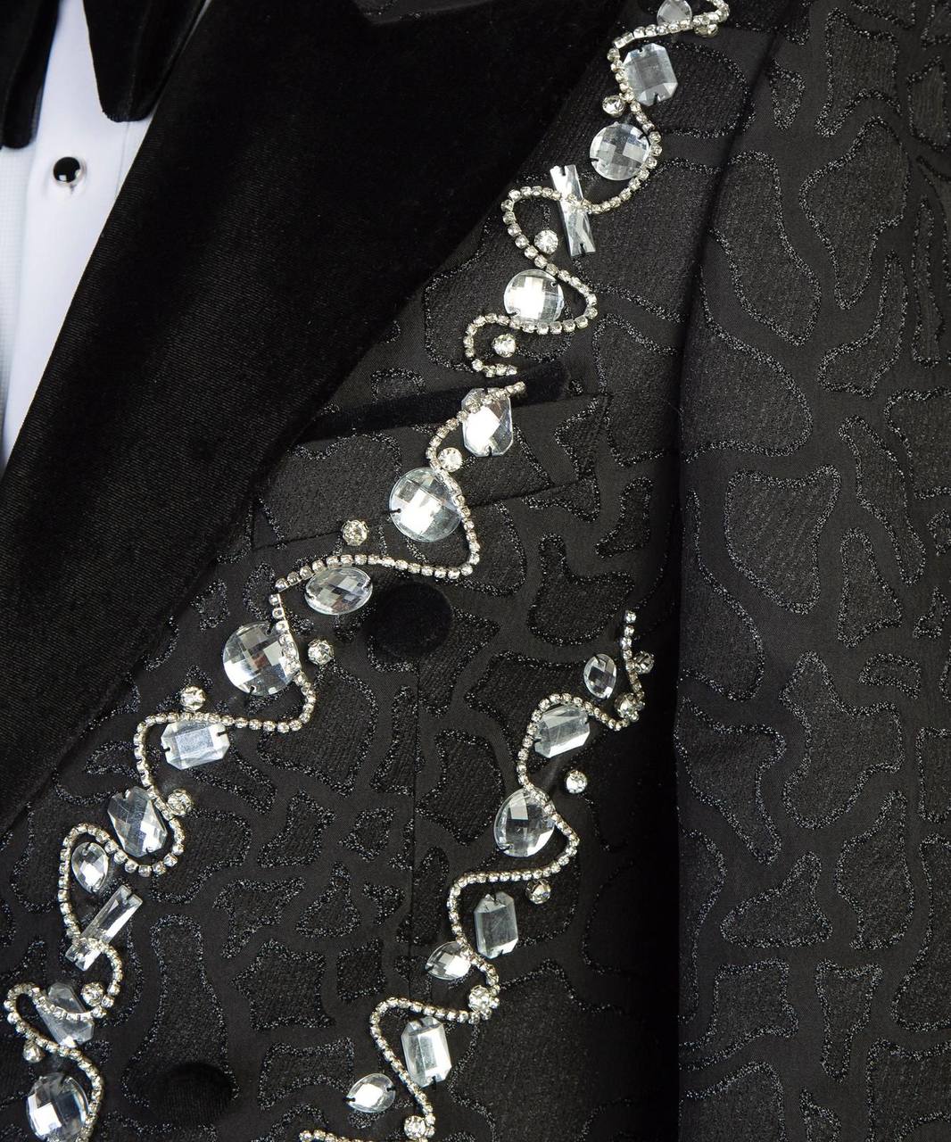 Black Tuxedo, Silver Stoned, Shawl Design