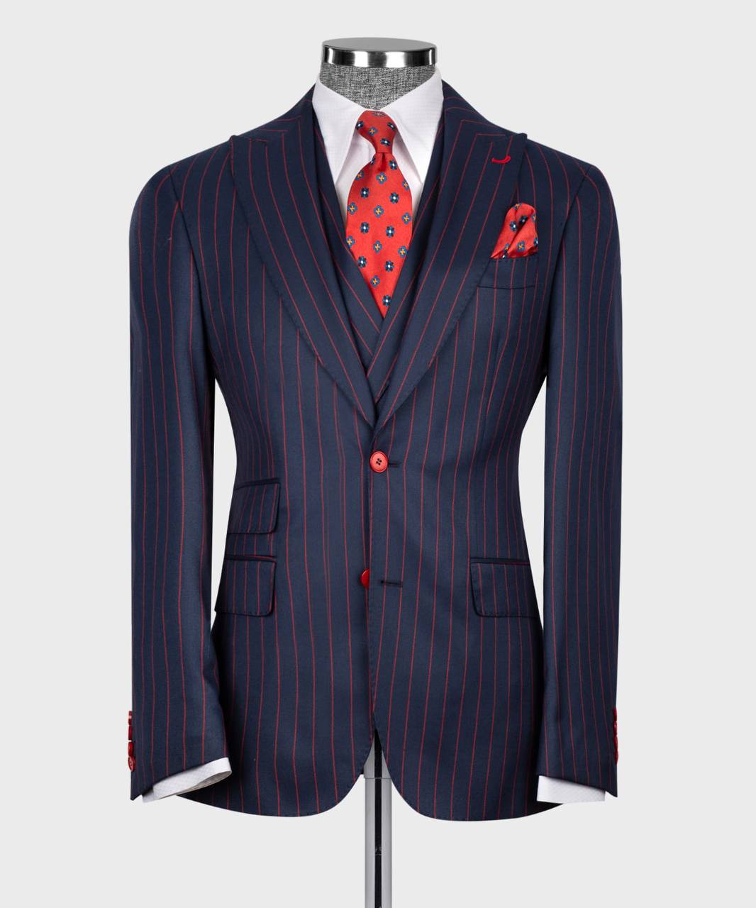 navy_suit_red_button